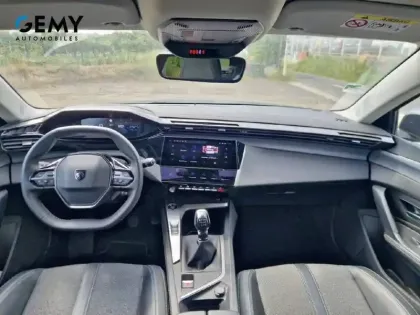 Photo 7 Peugeot 308  SW PureTech 130ch S&S BVM6