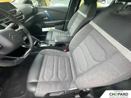 Photo 10 Citroën C4 e- 136 ch Automatique
