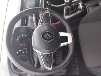 Photo 13 Renault Clio  TCe 90