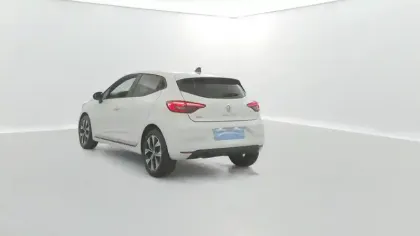 Photo 11 Renault Clio  TCe 90
