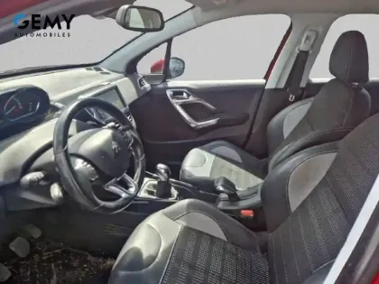 Photo 8 Peugeot 2008  1.2 PureTech 110ch S&S BVM5