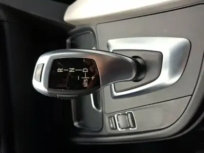 Photo 32 BMW Serie 4 Gran Coupe 420d 190 ch