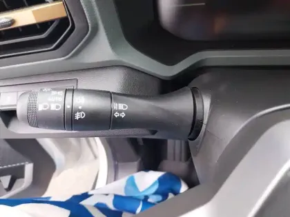 Photo 19 Dacia Duster  Hybrid 140