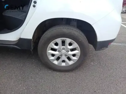 Photo 10 Dacia Duster  TCe 150 FAP 4x2 EDC