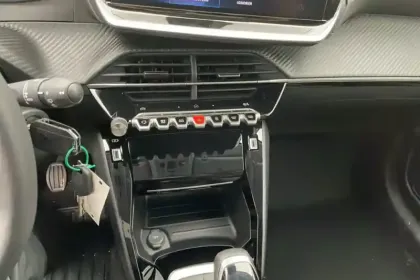 Photo 9 Peugeot 208  100 S&S BVM6