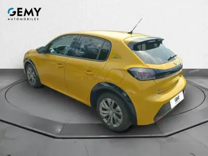 Photo 6 Peugeot 208  Electrique 50 kWh 136ch