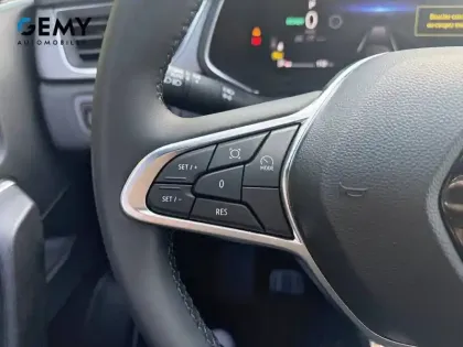 Photo 20 Renault Captur  E-Tech full hybrid 145 ch