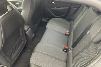 Photo 37 Peugeot 208  Hybrid 110 e-DCS6