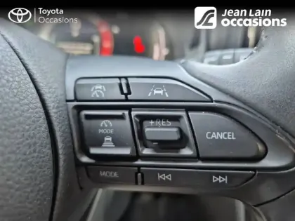 Photo 11 Toyota Yaris  Cross Hybride 130h AWD-i