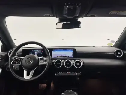 Photo 29 Mercedes Classe A  200 d 8G-DCT