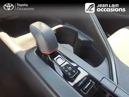 Photo 12 Toyota C-HR  Hybride 200