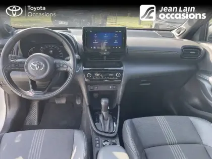 Photo 17 Toyota Yaris  Cross Hybride 116h AWD-i