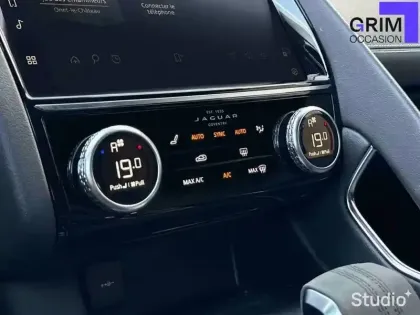 Photo 8 Jaguar E-Pace  P300e ch PHEV AWD BVA