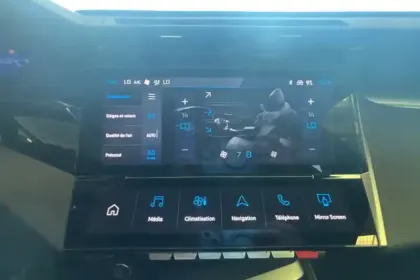 Photo 19 Peugeot 308  SW Electrique 54 kWh 156ch