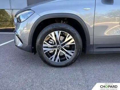 Photo 24 Mercedes GLA  250 e Hybrid EQ 8G-DCT