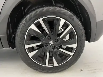 Photo 15 Peugeot 2008  PureTech 130 S&S EAT8