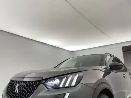 Photo 29 Peugeot 2008  PureTech 130 S&S EAT8