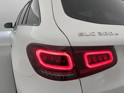 Photo 27 Mercedes GLC  300 e 9G-Tronic 4Matic