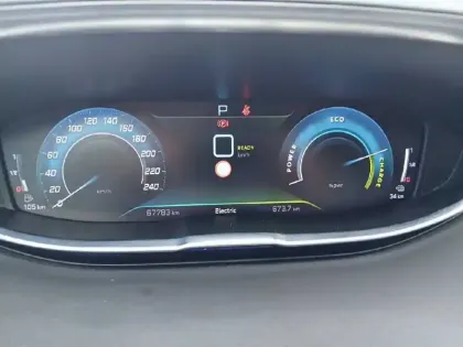 Photo 9 Peugeot 3008  Hybrid 225 e-EAT8