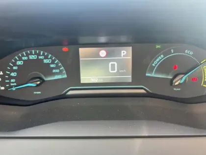 Photo 9 Peugeot 208  Hybrid 110 ch e-DCS6