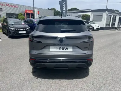 Photo 5 Renault Austral  E-Tech full hybrid 200 GSR2