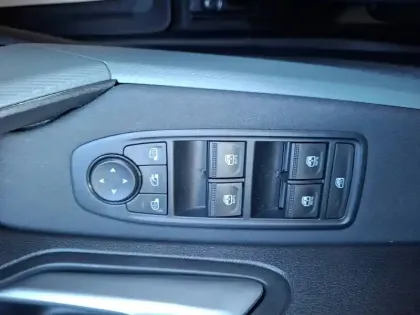 Photo 66 Dacia Duster  Hybrid 140