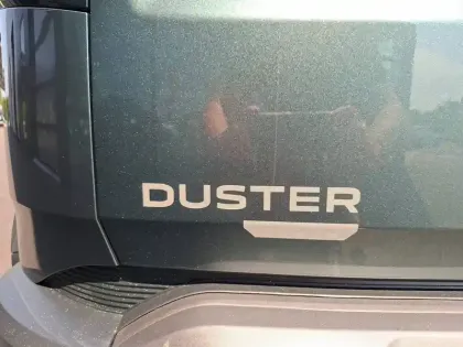 Photo 23 Dacia Duster  Hybrid 140