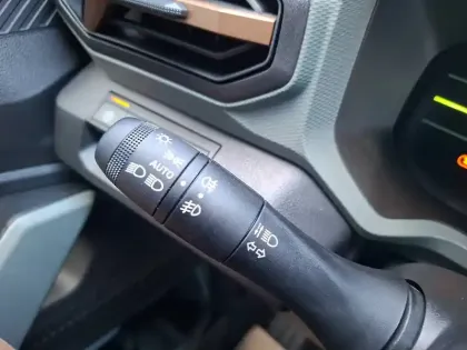 Photo 63 Dacia Duster  Hybrid 140