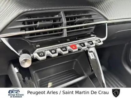 Photo 14 Peugeot 208  PureTech 100 S&S BVM6