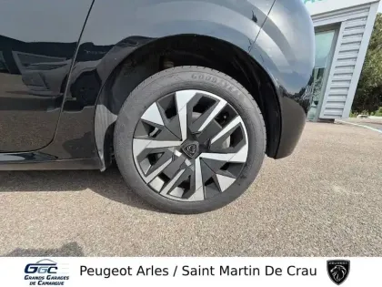 Photo 10 Peugeot 208  PureTech 100 S&S BVM6