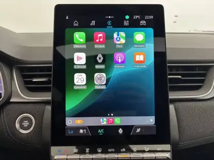 Photo 33 Renault Captur  E-Tech full hybrid 145 ch