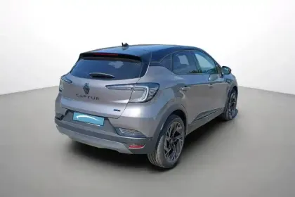 Photo 5 Renault Captur  E-Tech full hybrid 145 ch
