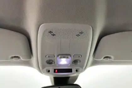 Photo 22 Peugeot 2008  PureTech 130 S&S BVM6