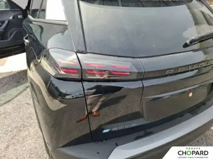 Photo 14 Peugeot 2008  Electrique 54 kWh 156 ch