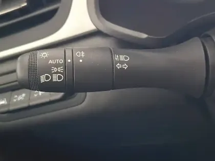 Photo 35 Renault Captur  TCe 90