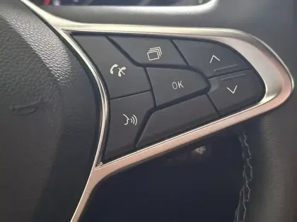 Photo 39 Renault Captur  TCe 90