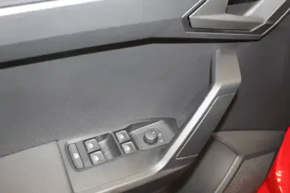 Photo 25 Seat Arona  1.0 TSI 95 ch Start/Stop BVM5