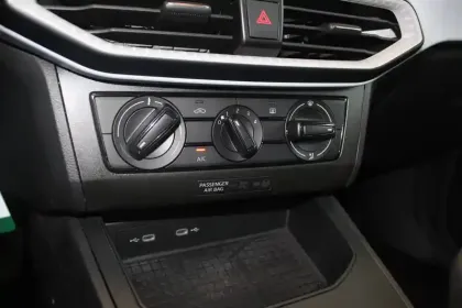 Photo 19 Seat Arona  1.0 TSI 95 ch Start/Stop BVM5