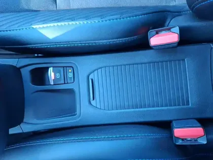 Photo 37 Renault Clio  TCe 90
