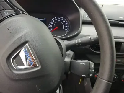 Photo 27 Dacia Sandero  SCe 65