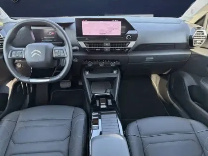 Photo 12 Citroën C4 e- 136 ch Automatique