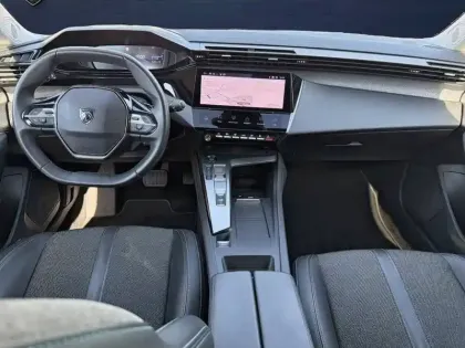 Photo 12 Peugeot 308  PureTech 130ch S&S EAT8