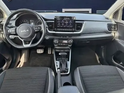 Photo 12 Kia Stonic  1.0 T-GDi 120 ch MHEV DCT7