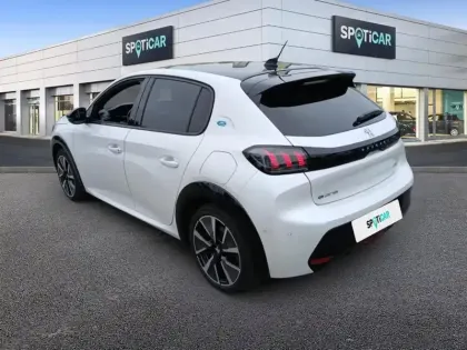 Photo 29 Peugeot 208  Electrique 50 kWh 136ch GT