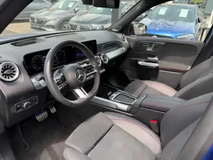 Photo 31 Mercedes GLB  220 d 4MATIC AMG Line