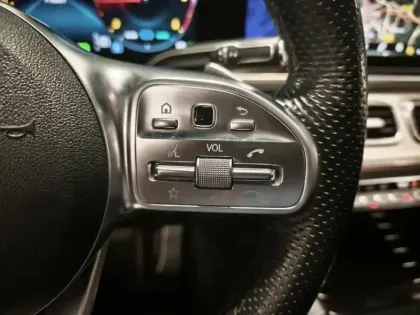 Photo 17 Mercedes GLE 300 d 4MATIC AMG Line