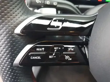 Photo 12 Mercedes Classe B 250 e 