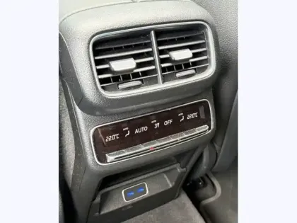 Photo 34 Mercedes GLE  400 e 4MATIC AMG Line Coup
