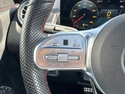 Photo 11 Mercedes GLB 200 d AMG Line
