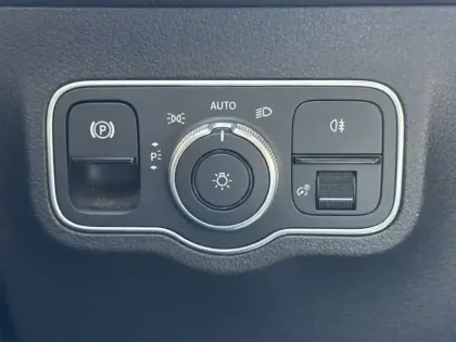 Photo 19 Mercedes GLB 200 d AMG Line